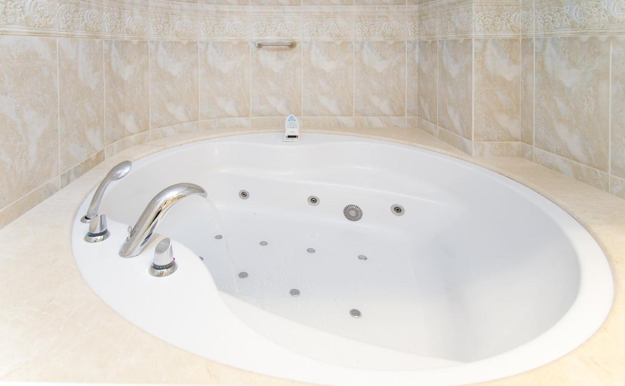 Seafront Ap Acuario Apartment Port de Pollença Ngoại thất bức ảnh